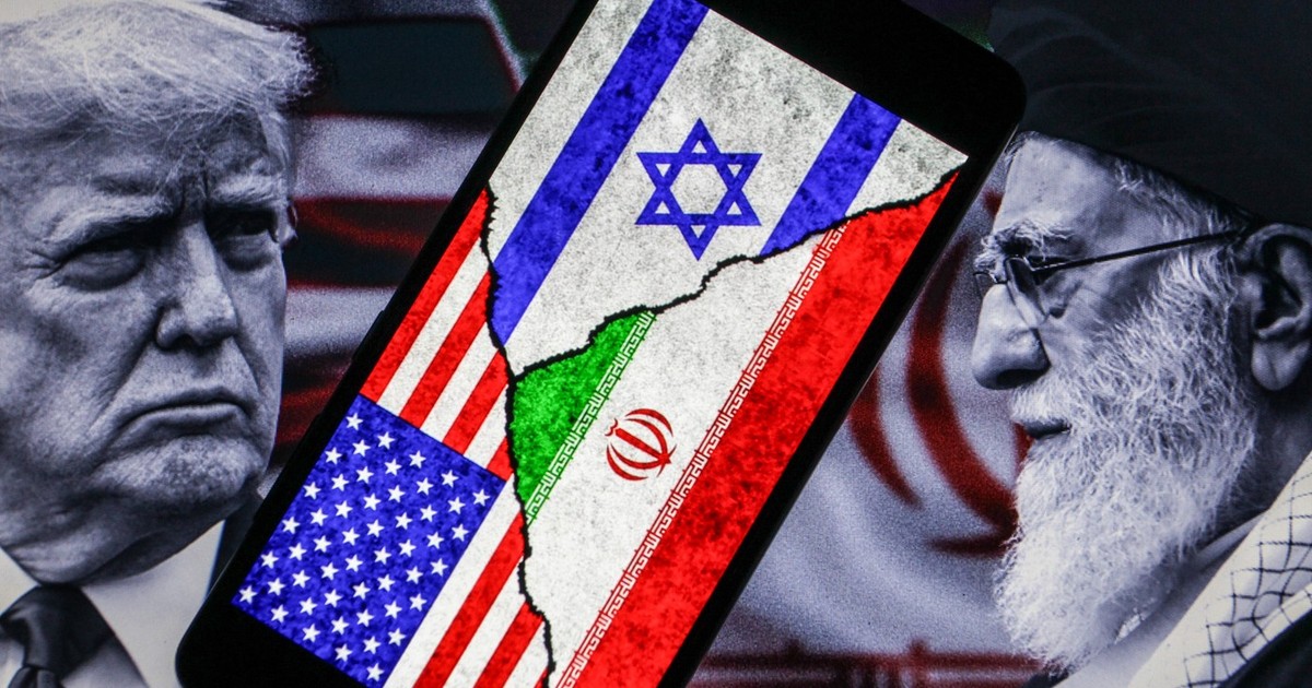 Colaj cu Donald Trump (stânga) și liderul suprem iranian Ali Khamenei (dreapta) Foto: Profimedia