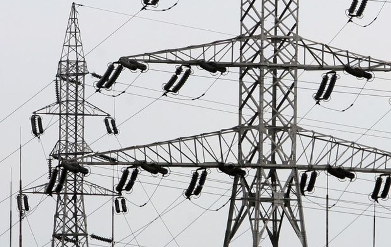 ANRE verifică distribuitorii de energie după furtuna din vestul țării. Aceștia pot fi amendați dacă nu au realimentat rapid consumatorii