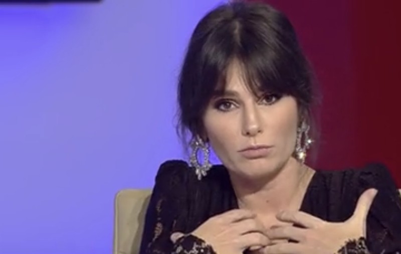 Dana Budeanu, dezlănțuită la Antena 3: „Pentru ce să mă vaccinez? Sunt sănătoasă tun! Nu sunt antivaccin”. Ce întrebări are însă pentru autorități