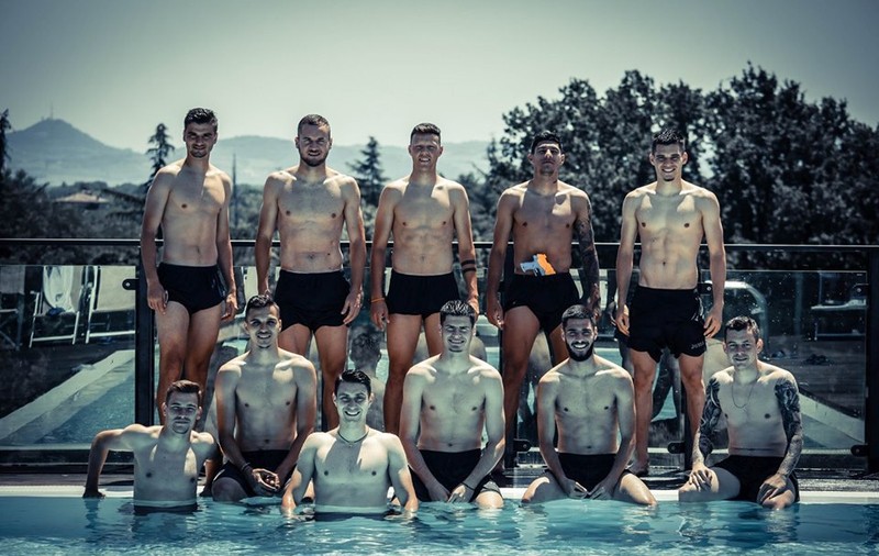 UPDATE | Tricolorii s-au mutat la Bologna. Relaxare după calificare | GALERIE FOTO