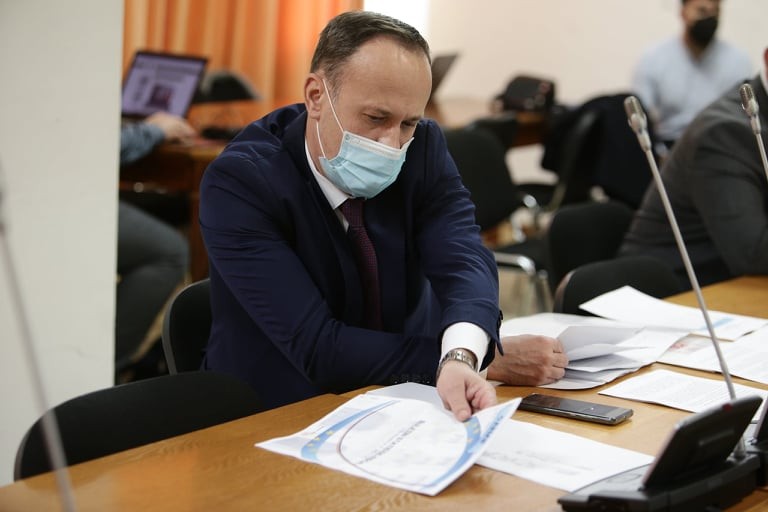 Adrian Câciu, la audieri | Foto: Dumitru Angelescu / Libertatea