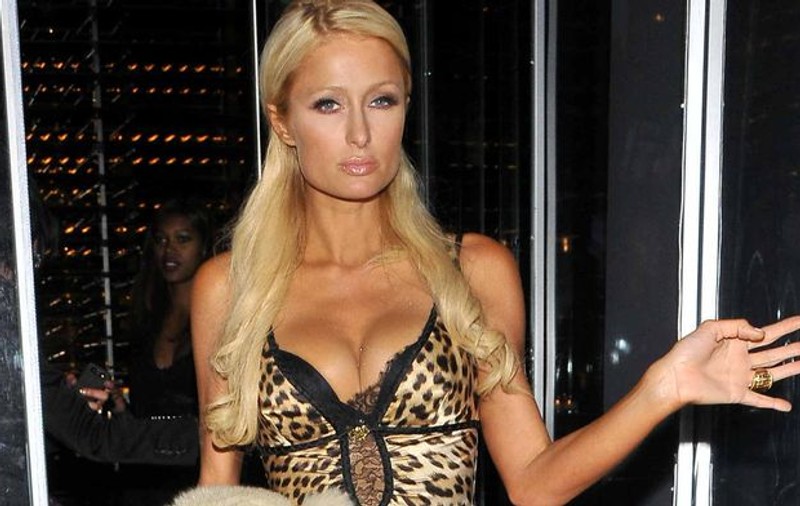 Paris Hilton s-a întors în braţele lui Jason Shaw