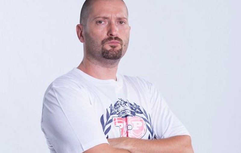 Cheloo: "De o viaţă caut o femeie care să mă întreţină!"