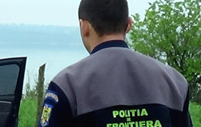 Un polițist din Huși e acuzat că a bătut doi copii, unul din ei olimpic