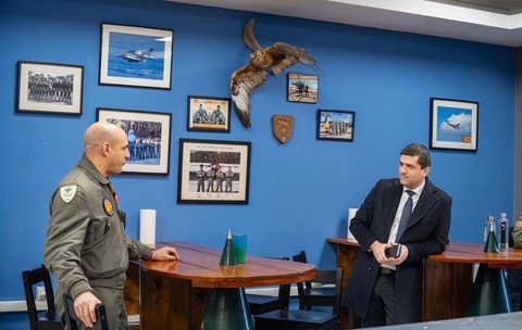 Cine este pilotul român de F-16 care a doborât o dronă, în Estonia. „Reușita este extrem de apreciată la nivelul aliaților”