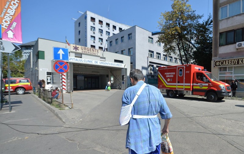 Serviciile de care beneficiază de la 1 ianuarie 2026 persoanele înscrise în programele naţionale de sănătate
