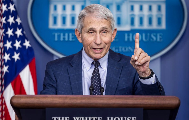 Anthony Fauci: Nu este nevoie de vaccinuri speciale pentru tulpina Omicron de COVID-19