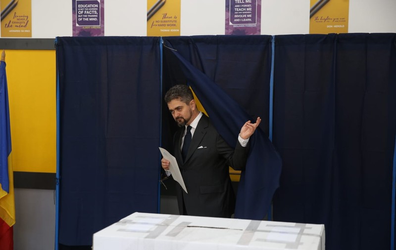 Theodor Paleologu: ”Duminică, votez împotriva doamnei Dăncilă”. Cum s-au poziționat ceilalți perdanți din turul I