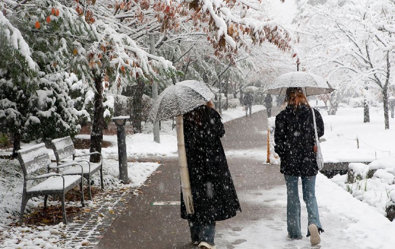 Un val de ger extrem lovește România, cu temperaturi de -16 grade Celsius. Prognoza meteo 19 ianuarie - 15 februarie 2026