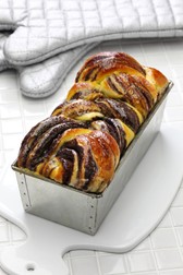 homemade chocolate babka, brioche with chocolate