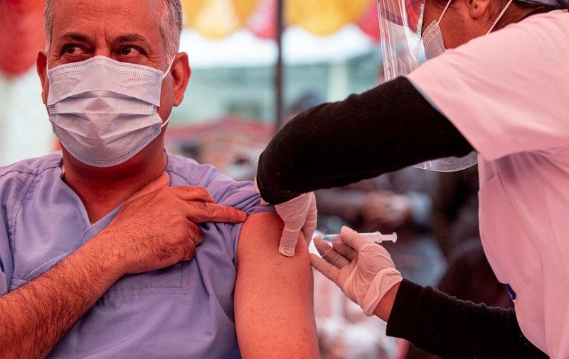 Ministerul Sănătății: Săptămâna aceasta se va stabili intervalul de vârstă pentru care se va folosi vaccinul AstraZeneca