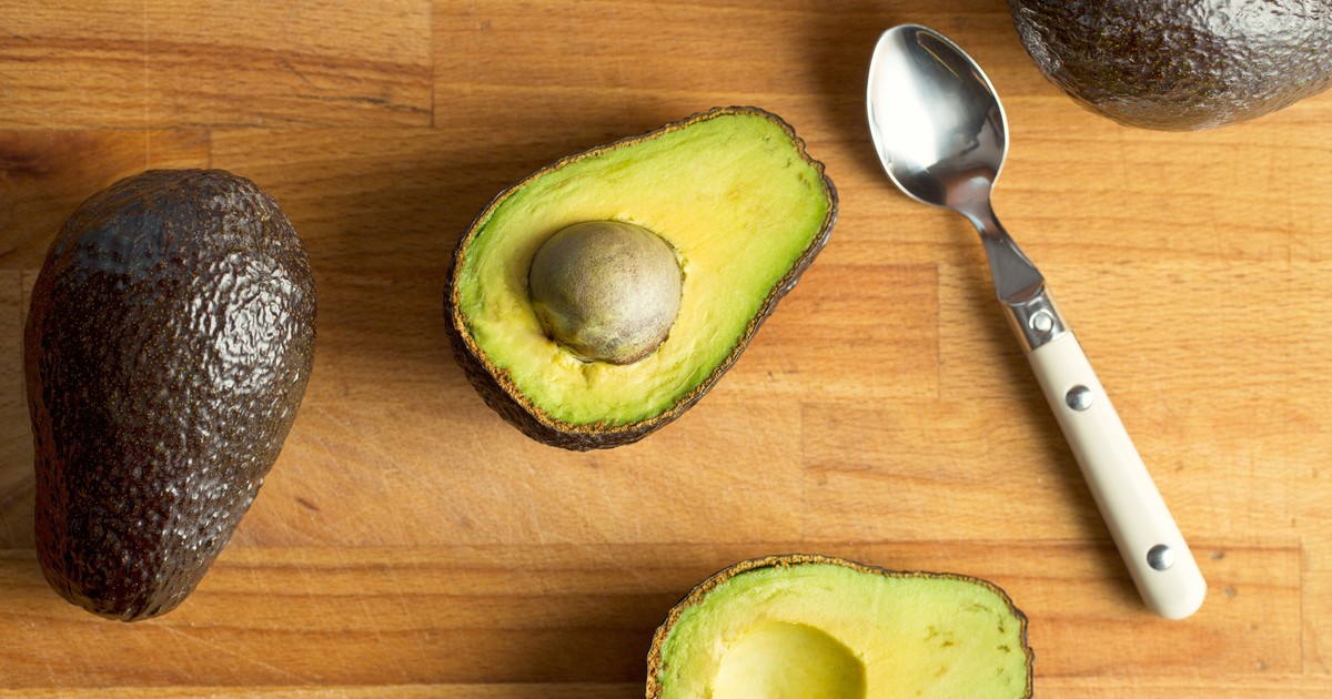 Cum se mănâncă avocado