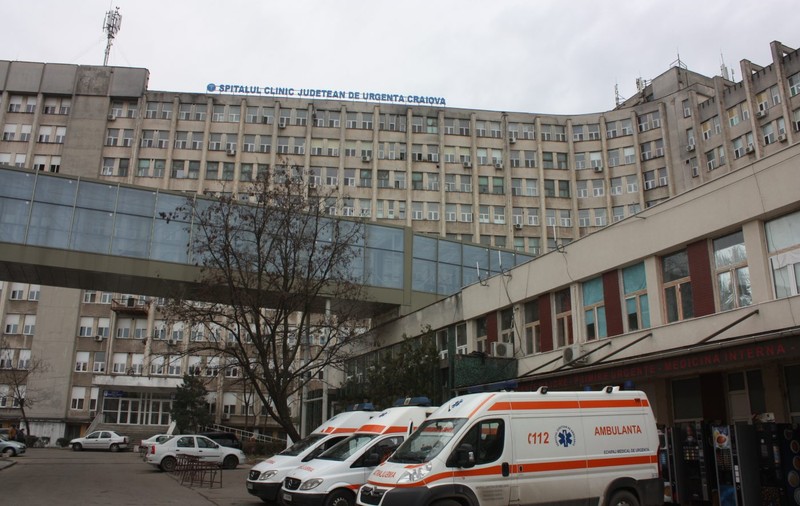 Bărbat declarat mort din greșeală, la Spitalul Județean din Craiova. Manager: „S-a produs o încurcătură”