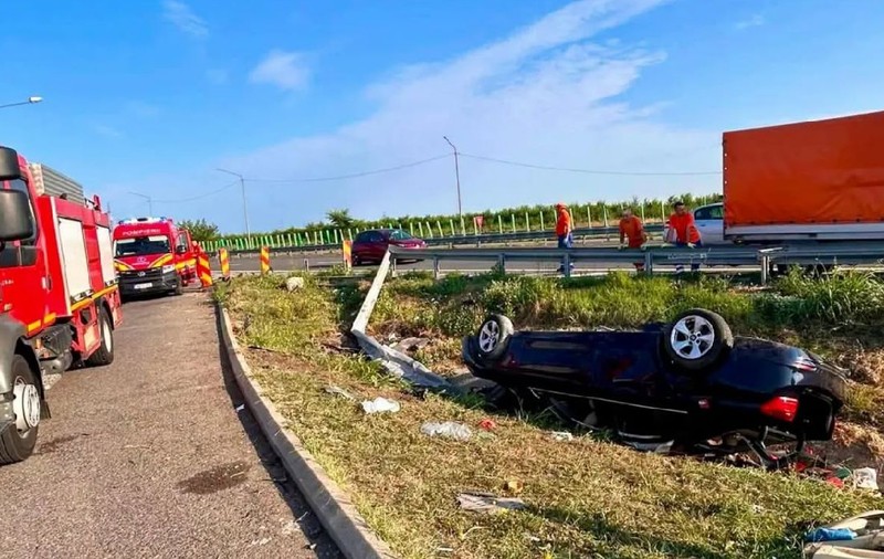 Un mort și trei răniți pe A2, într-un accident în dreptul localității Lehliu Gară. Coloană de 3 km pe sensul spre mare