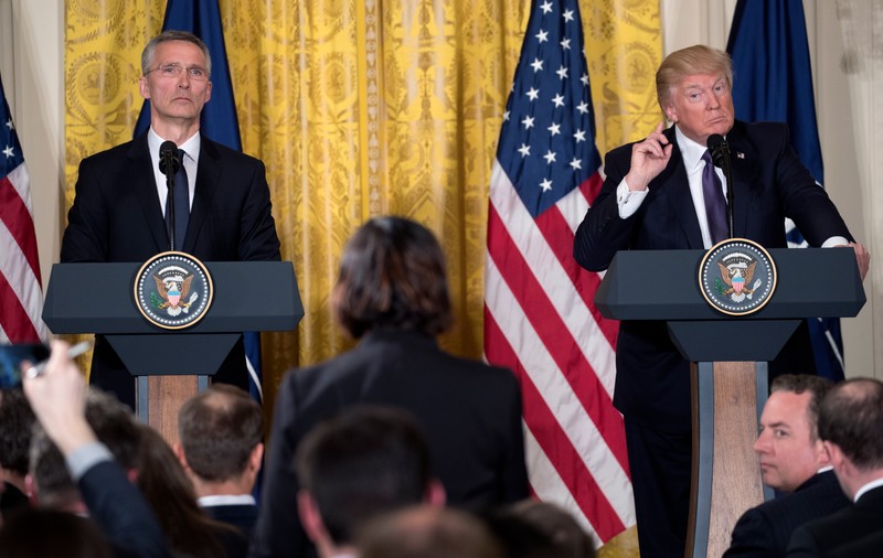 Donald Trump și-a schimbat părerea despre NATO: Alianța “nu mai este învechită”