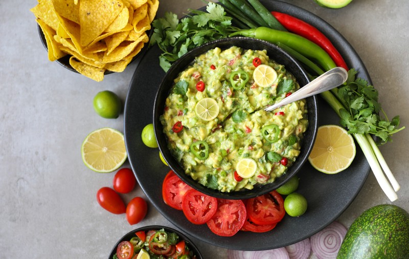 Ce este guacamole și cum se mănâncă. Cea mai simplă rețetă și trucuri pentru acest sos