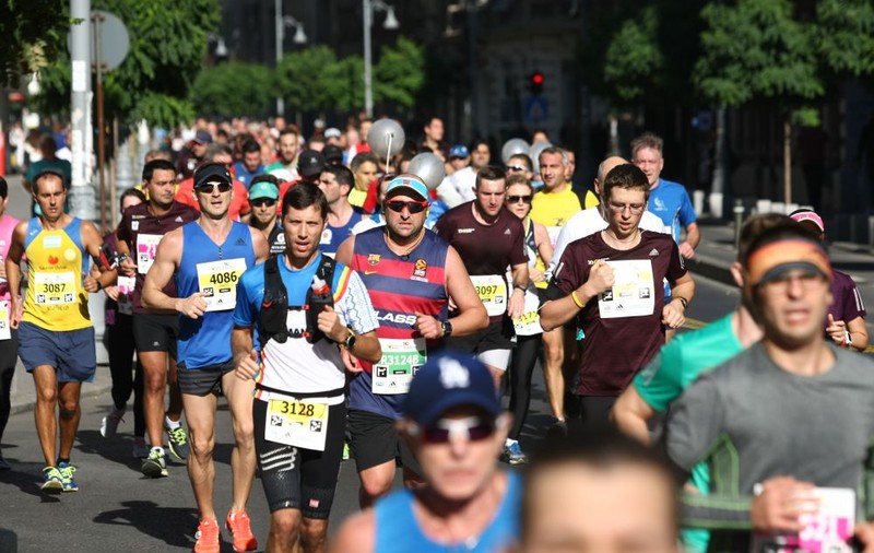 Semimaratonul București, câștigat de kenyanul Patrick Kipkorir Siele. Au participat 17.000 de alergători!