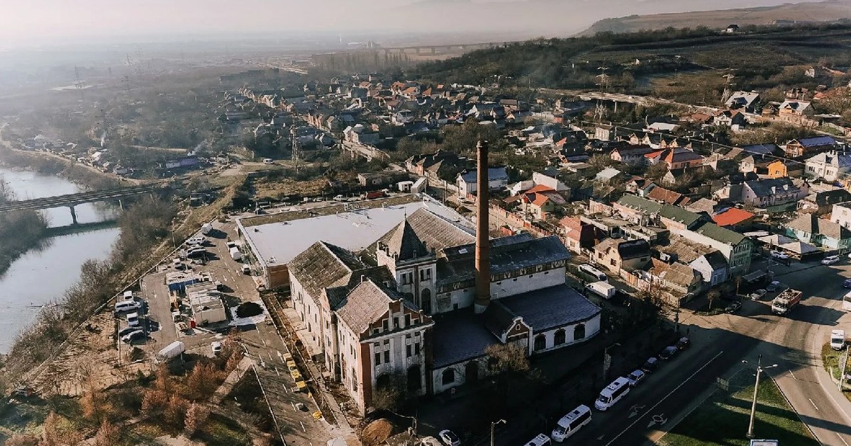 Fosta Fabrică de Bere din Turda, construită în urmă cu mai bine de două secole, vedere de sus