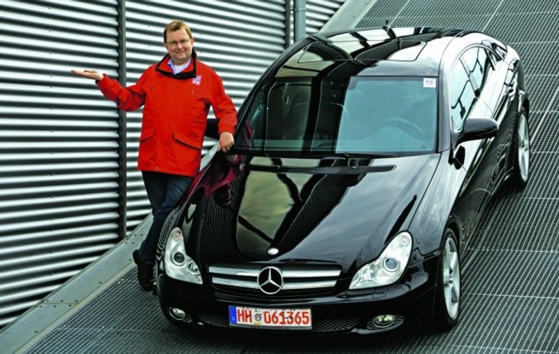 CLS: o limuzina Mercedes la pret de Dacia!
