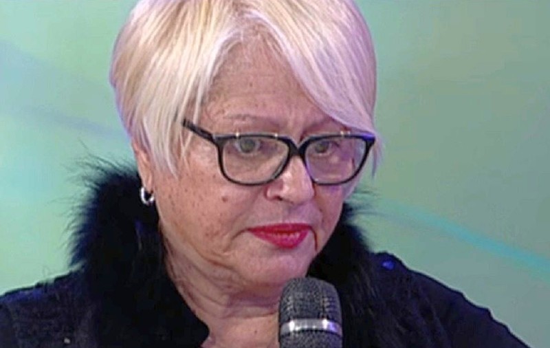 Mirabela Dauer a mers la mănăstire și a plâns în fața preotului. Artista a trecut prin momente grele