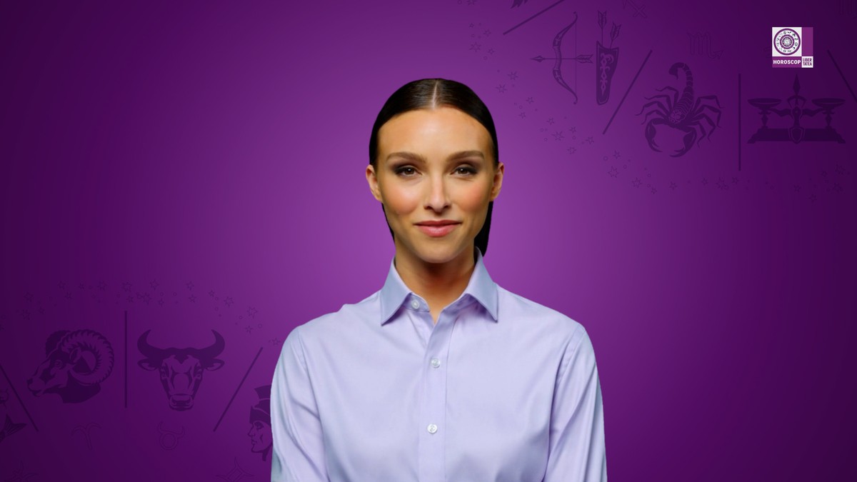 Maria, prezentatoarea AI a rubricii Horoscop saptamanal.
