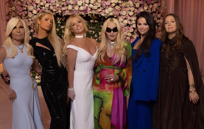 Paris Hilton l-a refuzat pe președintele Joe Biden în favoarea lui Britney Spears. „Nunta ei a fost mai importantă pentru mine”