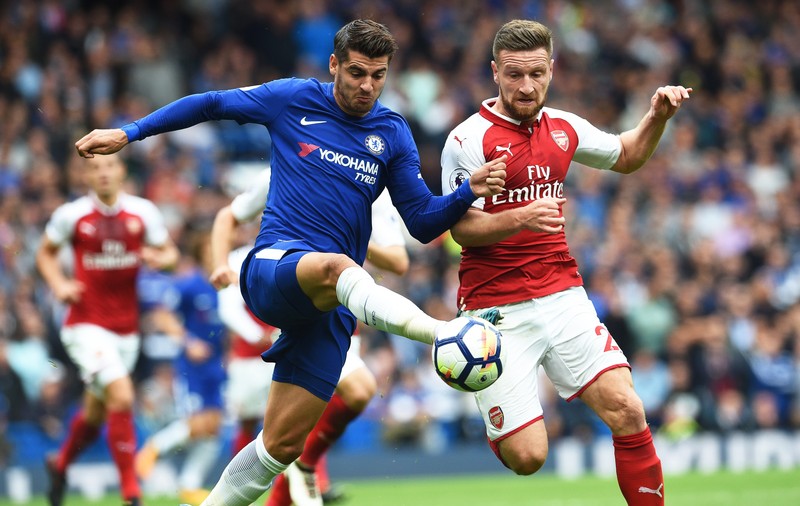 Cluburile de fotbal din Premier League renunţă la reclamele pentru jocuri de noroc de pe faţa tricourilor de joc