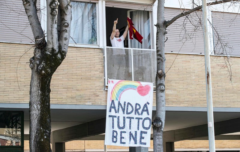 Guvernul Italiei trimite armata în Lombardia ca să impună respectarea regulilor de izolare de către populaţie