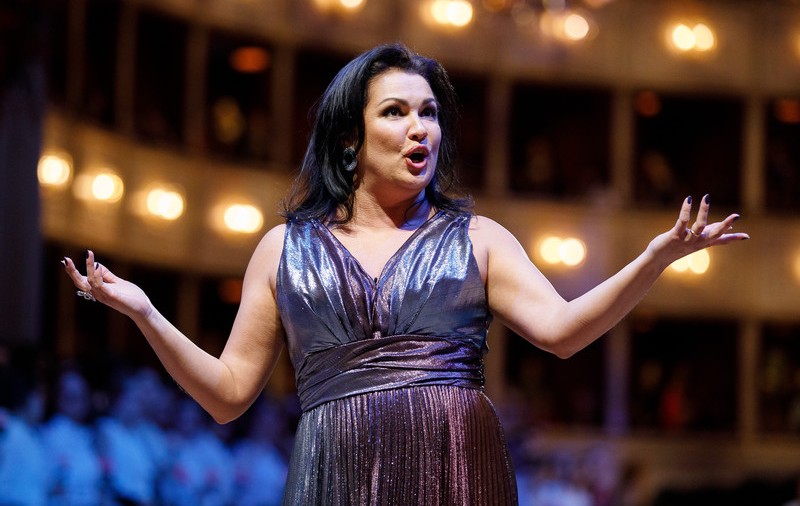 Celebra soprană rusă, Anna Netrebko, infectată cu COVID-19 și spitalizată cu pneumonie: "Nu îmi pare rău pentru asta"
