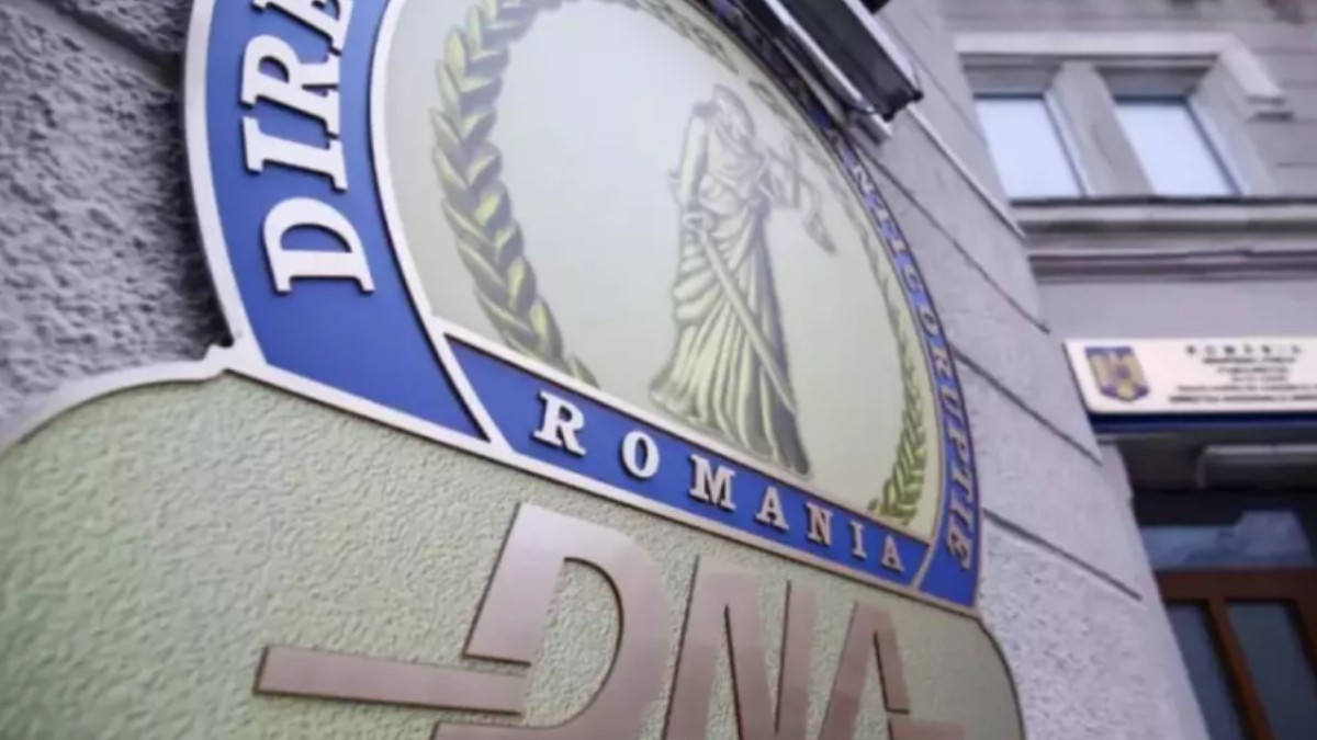 Sediul cu sigla DNA ( Direcția Națională Anticorupție)