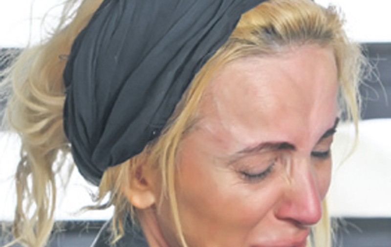 Daniela Gyorfi, ajutată de «soacră» ca să-şi revină!