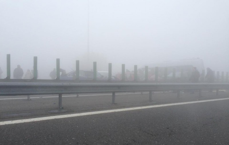 Plouă torențial pe A2. Recomandările Poliției Rutiere