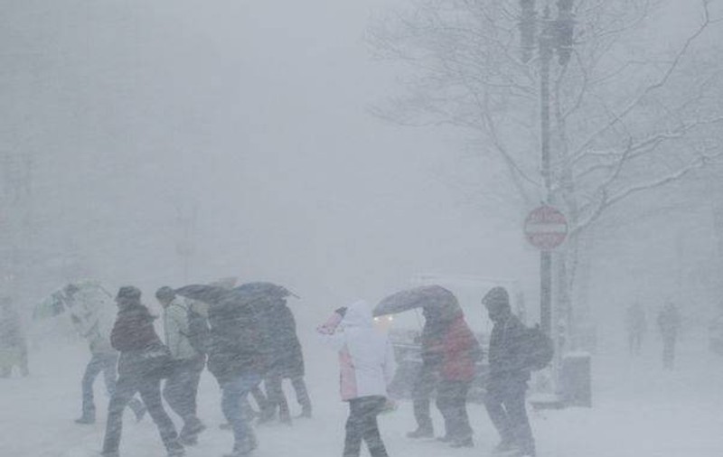 Atenționare COD GALBEN de VÂNT și NINSORI pentru mai multe județe. Vezi zonele afectate!