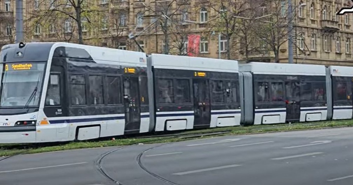 Cel mai lung tramvai din lume circulă în Germania