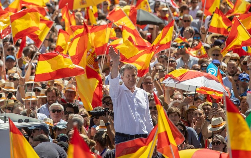 Protest masiv în Spania, contra guvernului condus de Pedro Sanchez: „O republică bananieră, nedemocratică”. Se cer alegeri anticipate | VIDEO