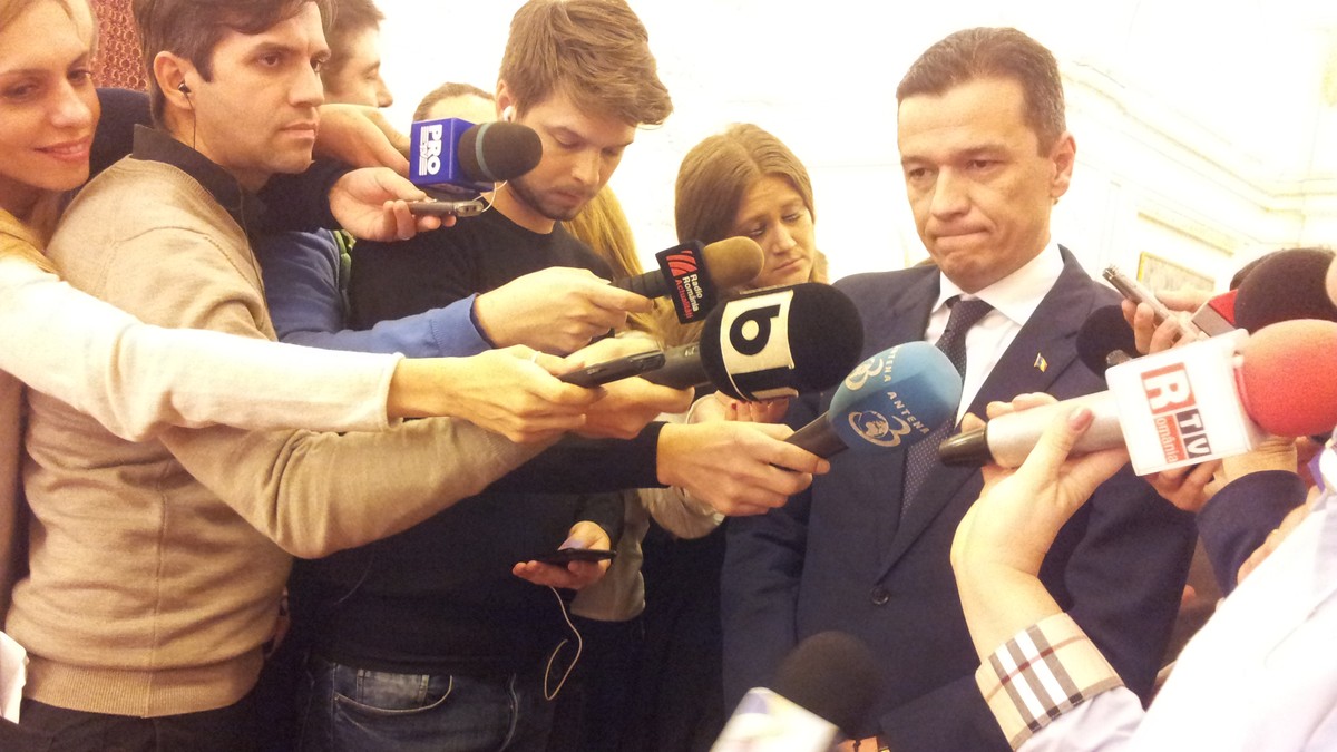Grindeanu, întrebat dacă își cere scuze față de cei din stradă
