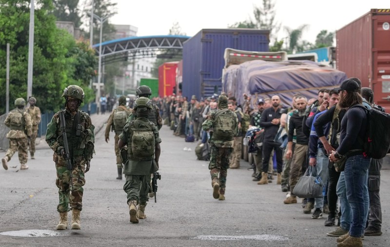 Mărturia unuia dintre mercenarii români înfrânți în Congo și care s-au predat când au fost încercuiți: „În sfârșit putem merge acasă”