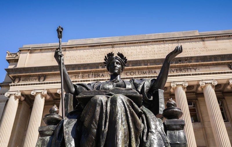O universitate din America îi dă lui Trump 221 de milioane de dolari: „Îți vinzi propriii studenți ca să finanțezi genocidul?”