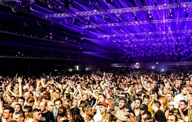 Tragedie la un festival din Buenos Aires. Cinci tineri au murit din cauza drogurilor