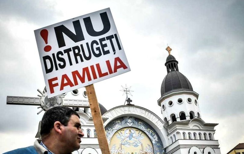Referendumul pentru familia tradițională scindează coaliția PSD-ALDE; Gerea: ”Noi nu vom face campanie!”; Subiectul, delicat și pentru Opoziție