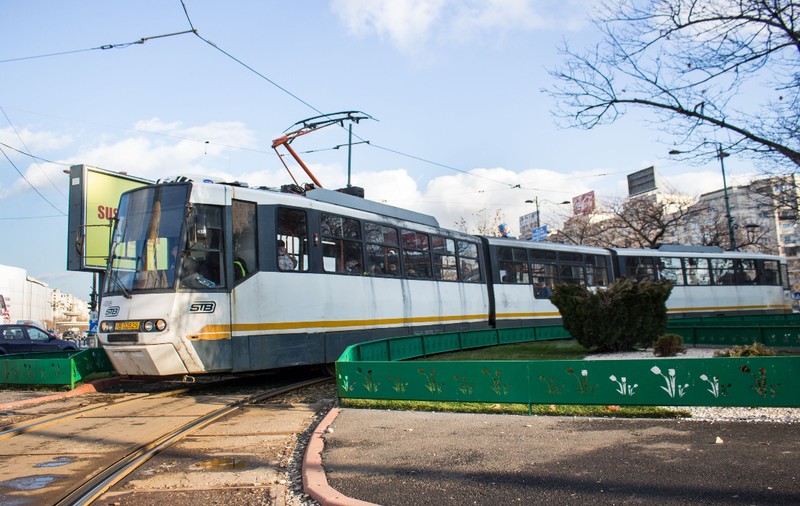 ANPC controlează acum transportul public din București. A oprit 23 de tramvaie și le-a scos de pe traseu. Ce nereguli a găsit