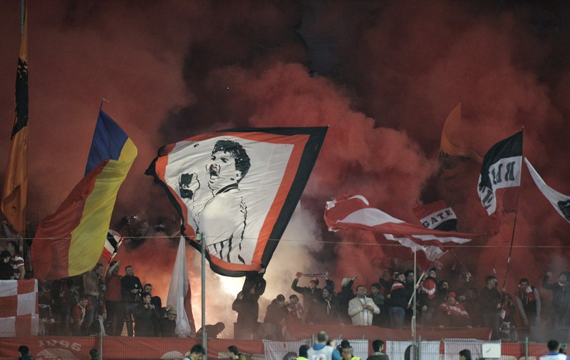 Conducerea FC Dinamo a cooptat în acţionariat asociaţia suporterilor ”Peluza Cătălin Hîldan”