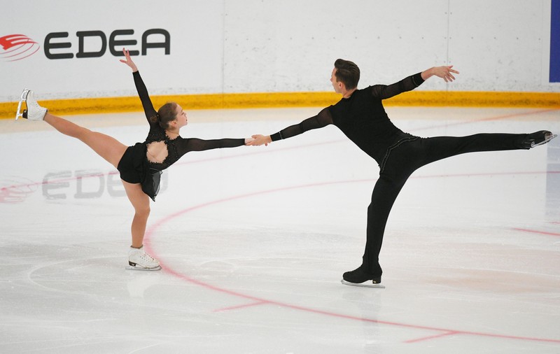 Grand Prix-ul Franței la patinaj artistic, anulat din cauza restricțiilor de COVID-19