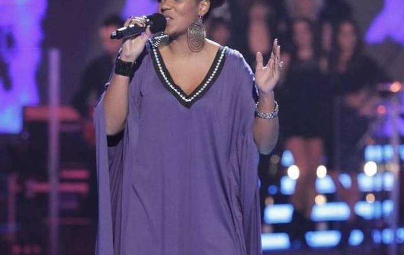 JULIE MAYAYA s-a întors! Iată ce apariţie de SENZAŢIE A AVUT "Vocea României"! FOTO ÎN ARTICOL