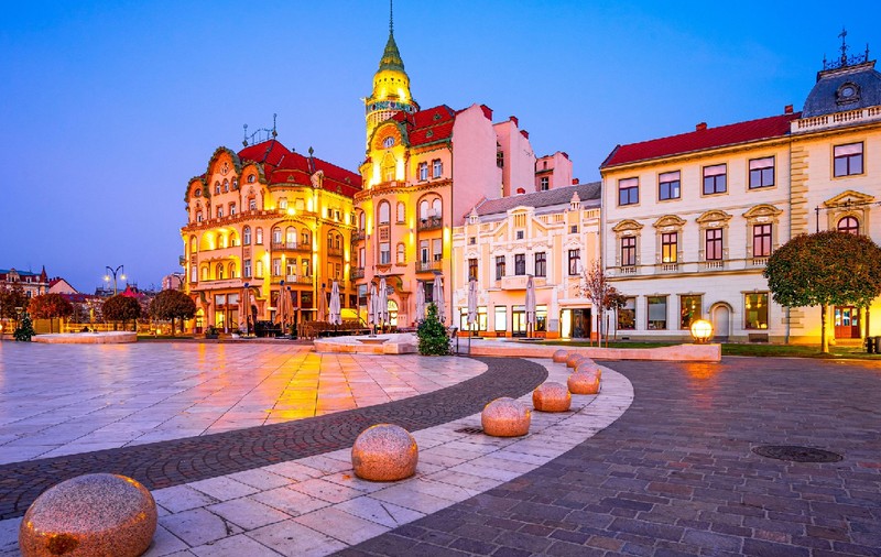 Oradea, orașul contrastelor elegante. Ce să vizitezi într-o vacanță de poveste