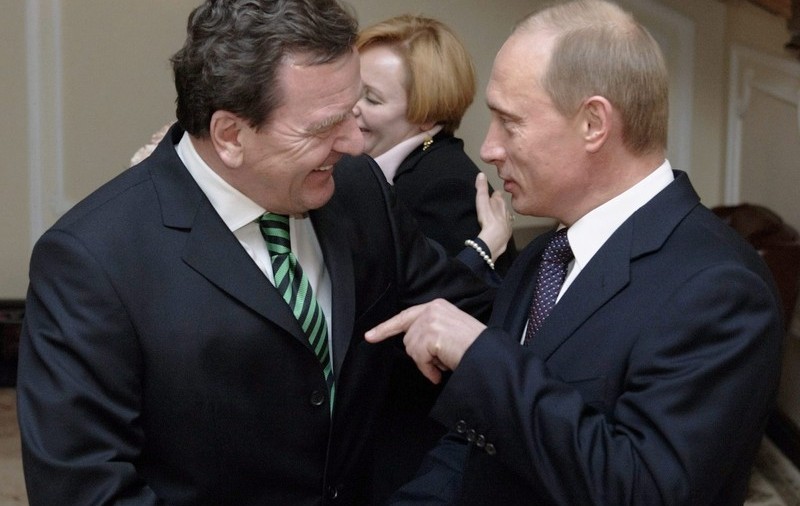 Cum a devenit fostul cancelar Gerhard Schröder omul lui Putin în Germania - analiză NY Times