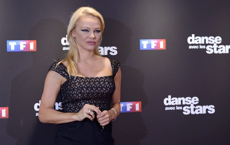 Pamela Anderson își închiriază vila din Malibu. Cere 40.000 de dolari pe lună | FOTO