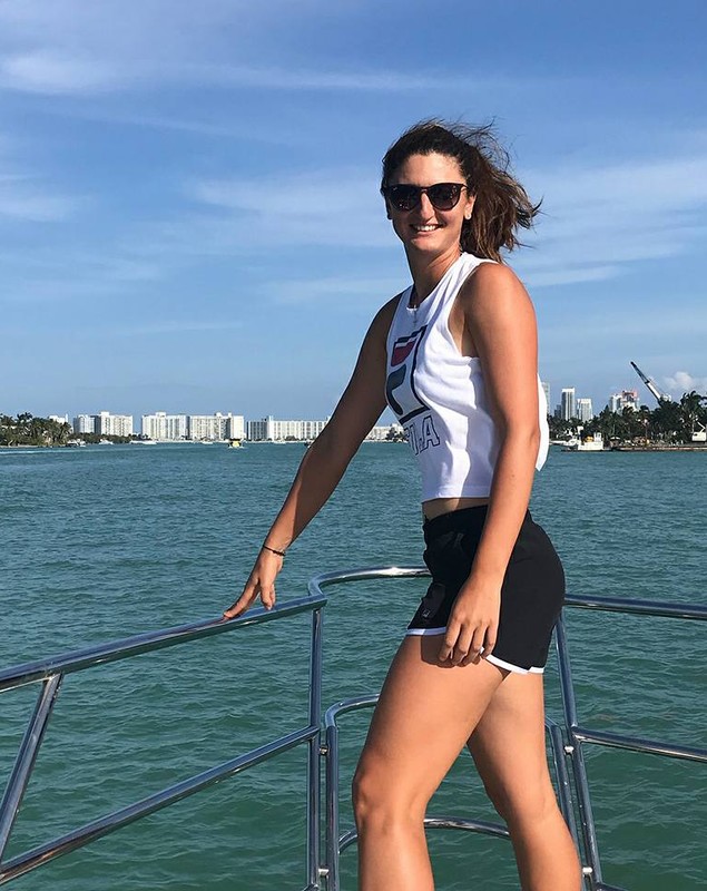 Simona Halep s-a împăcat cu Irina Begu. Cum petrec cele două jucătoare de tenis | GALERIE FOTO