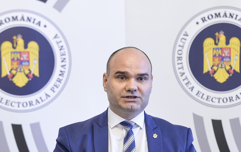 Reacția şefului Autorităţii Electorale, după ce i-a fost retras titlul de doctor: "Nu consider că am plagiat"