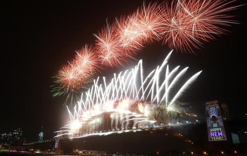 Cum „a stins” pandemia focurile de artificii de Revelion din marile capitale europene